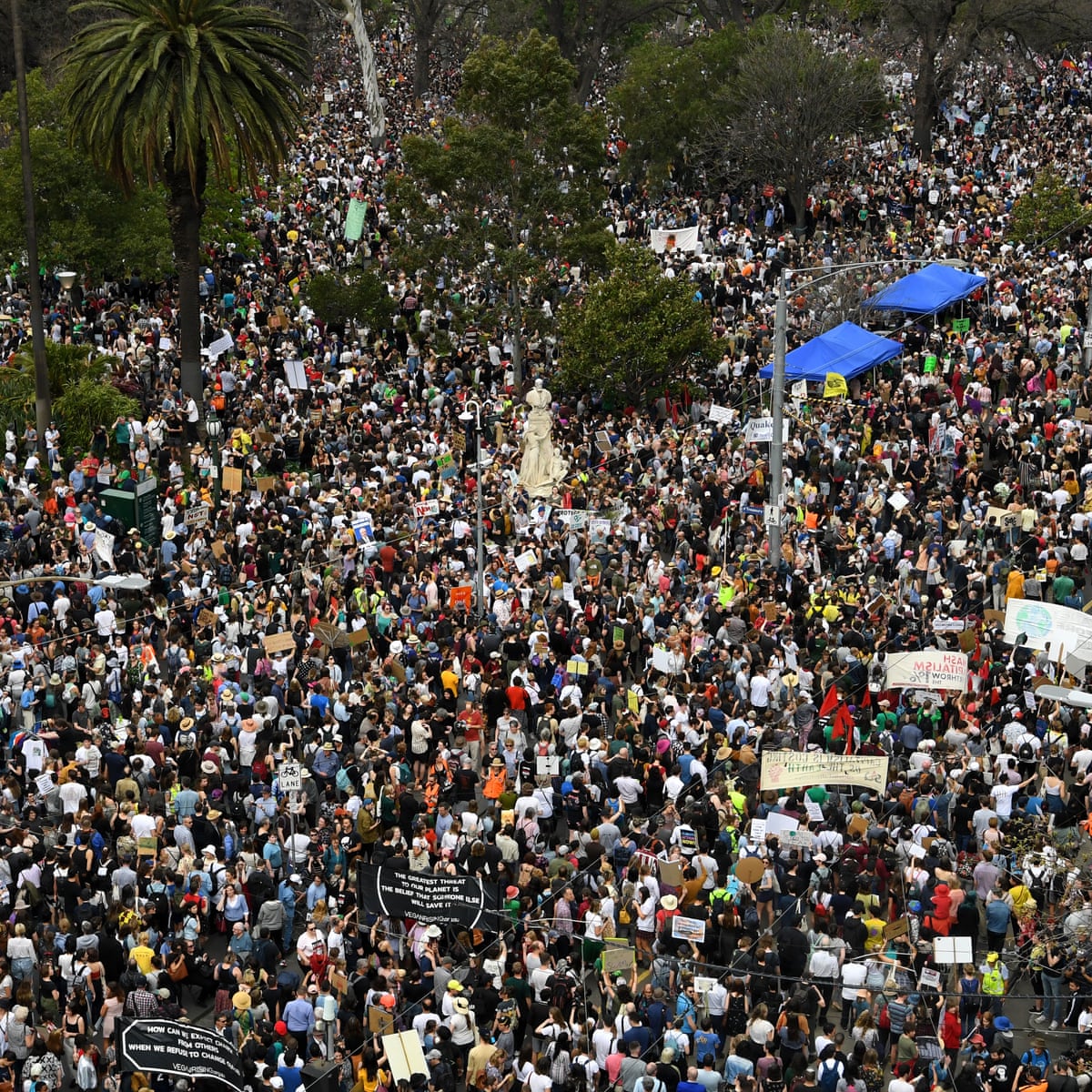 Hundreds Of Thousands Attend School Climate Strike Rallies Across Australia School Climate Strikes The Guardian
