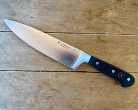 Wüsthof Classic 8 Inch Hollow Edge Chef’s Knife, Black, Silver, 20 cm