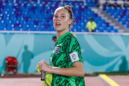 The goalkeeper Rebekah Dowsett