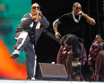 Busta Rhymes with Spliff Star on Other stage.