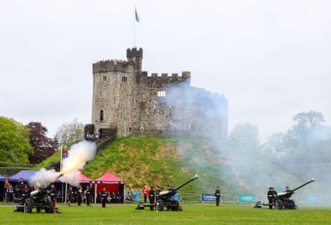A 21 gun salute takes place after the coronation ceremony at Cardiff Castle.