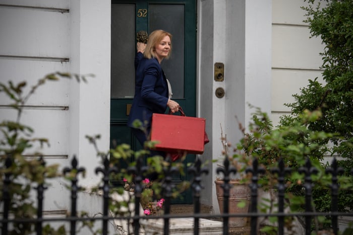 Liz Truss leaving hom this morning.