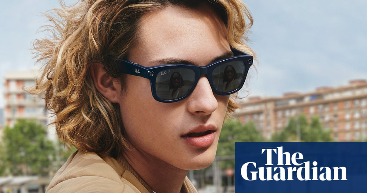 Techscape How Smart Are Facebook S Ray Ban Stories Smart Glasses Technology The Guardian Techscape How Smart Are Facebook S Ray Ban Stories Smart Glasses Technology The Guardian