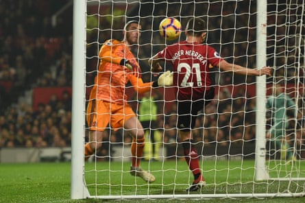 The ball crosses the goal line for Arsenal’s first goal before Ander Herrera can clear it after David de Gea’s blunder.