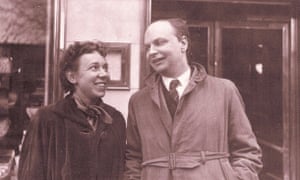 Mary Lee and Conway Berners-Lee in 1954.