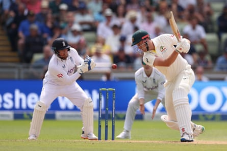 Flukes, Finger And Fumbles: Saat-saat Pertama Yang Menentukan Ashes Test | Abu | KoranPrioritas.com 38 Jonny Bairstow dari Inggris melewatkan kesempatan untuk mengalahkan Cameron Green pada hari kedua