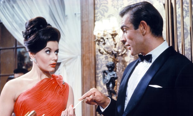 Eunice Gayson and Sean Connery in Dr No.