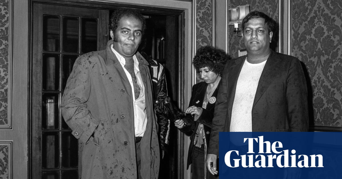 Are you the lower middle class? Michael Bennett’s best photograph - The Guardian