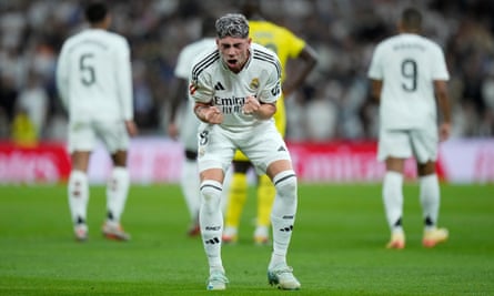 Federico Valverde celebrates scoring