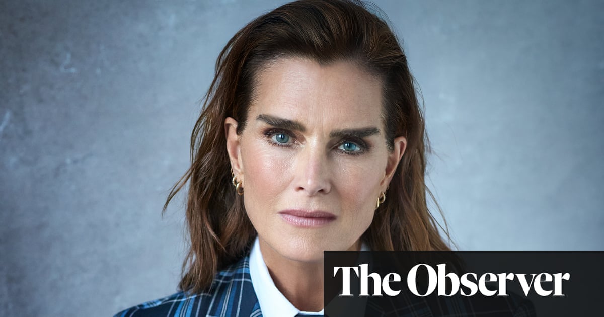 Stuff happens and it sucks': Brooke Shields on abuse, ageing and telling her own story | Celebrity | The Guardian Stuff happens and it sucks': Brooke Shields on abuse, ageing and telling her own story | Celebrity | The Guardian