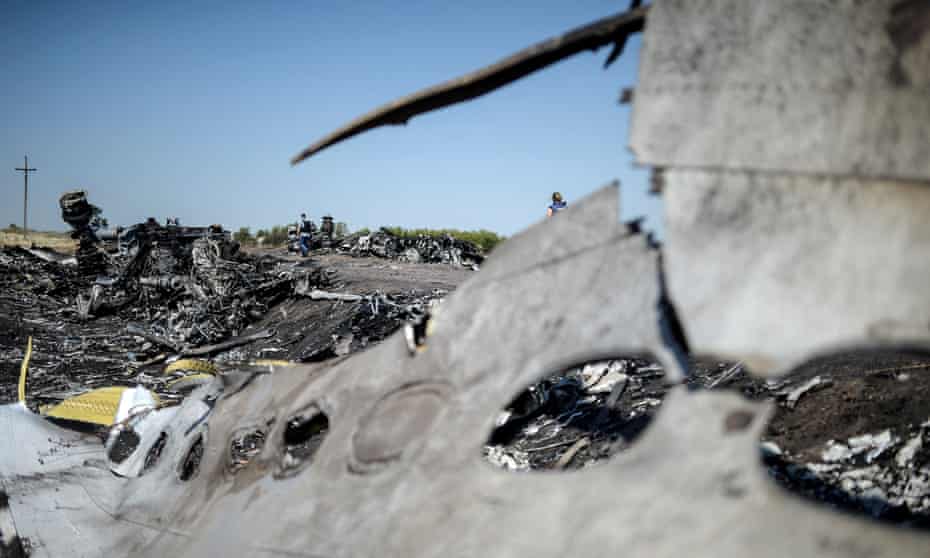 MH17 crash debris