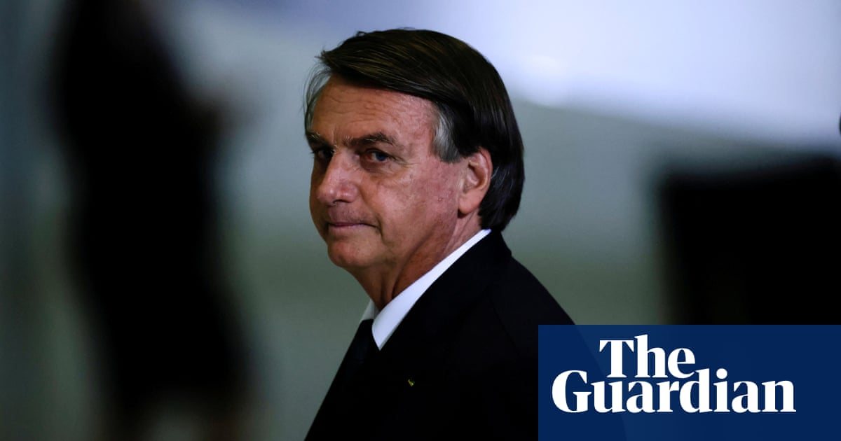 Jair Bolsonaro applies for six-month tourist visa to stay in US