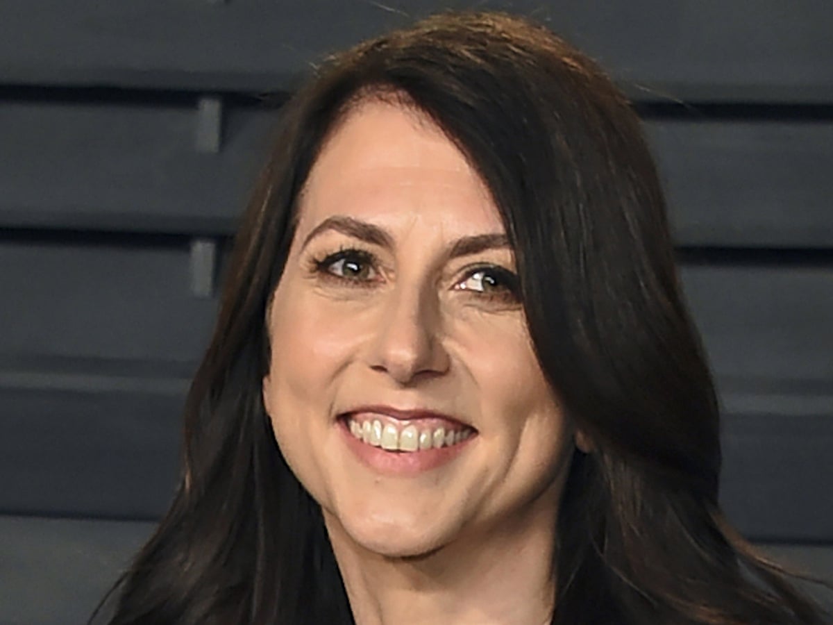 Mackenzie Scott Ex Wife Of Jeff Bezos Gives Away 4bn In Four Months The Super Rich The Guardian