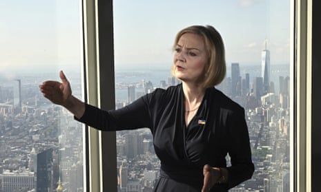 Liz Truss speaks to the media at the Empire State Building, New York, 20 September 2022.