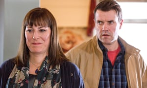 Judy (Rebecca Root) and Geoff (Steve Jackson) in Boy Meets Girl.