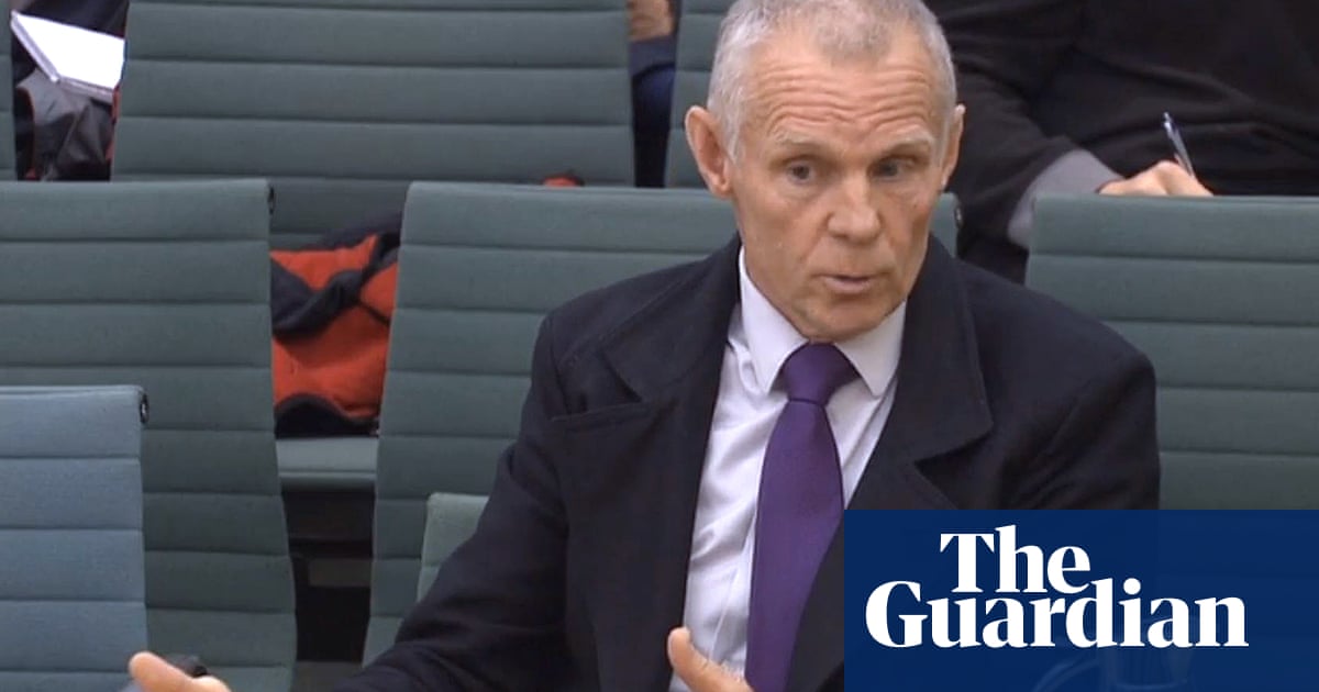 Shane Sutton lying in denying he knew of doping in cycling, tribunal hears