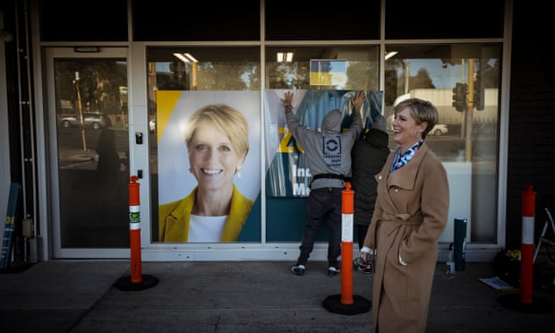 Zoe Daniel outside her electorate office.