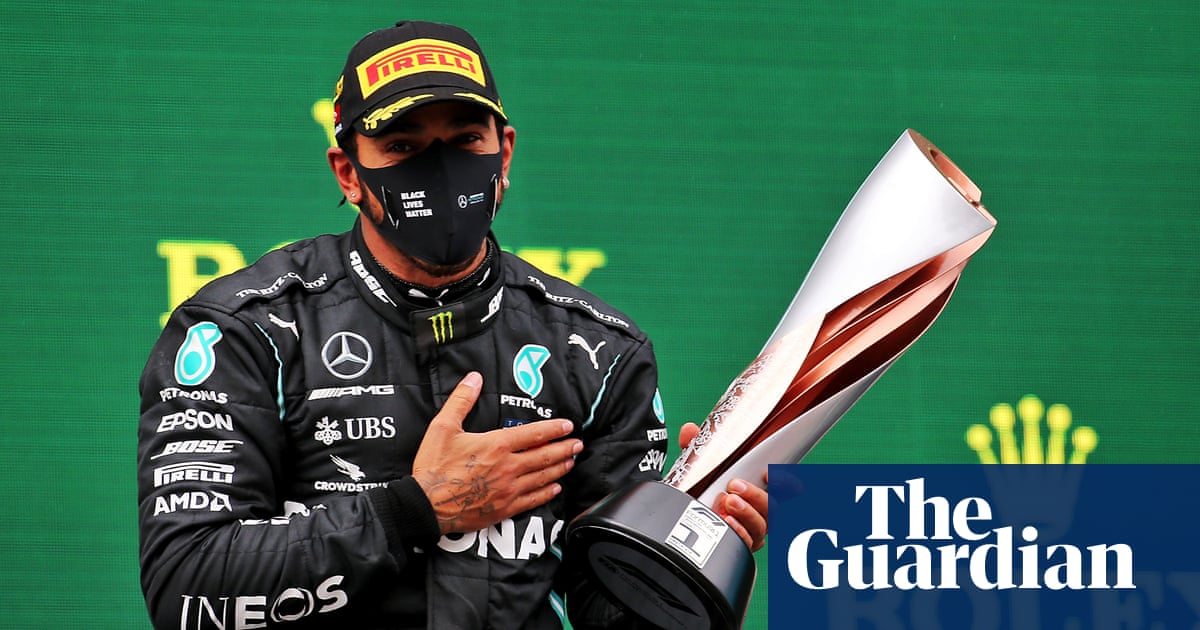F1: Mercedes tweet hints that Lewis Hamilton has signed contract extension