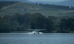 Sydney Seaplanes ran a demonstration flight today between Sydney and Canberra, landing on Lake Burley Griffin.