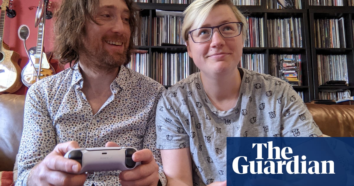 Play nicely! The fun and frustrations of gaming with your partner