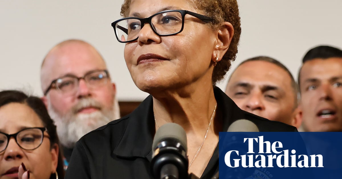 Los Angeles mayor lifts curfew put in place over protests against Ice raids