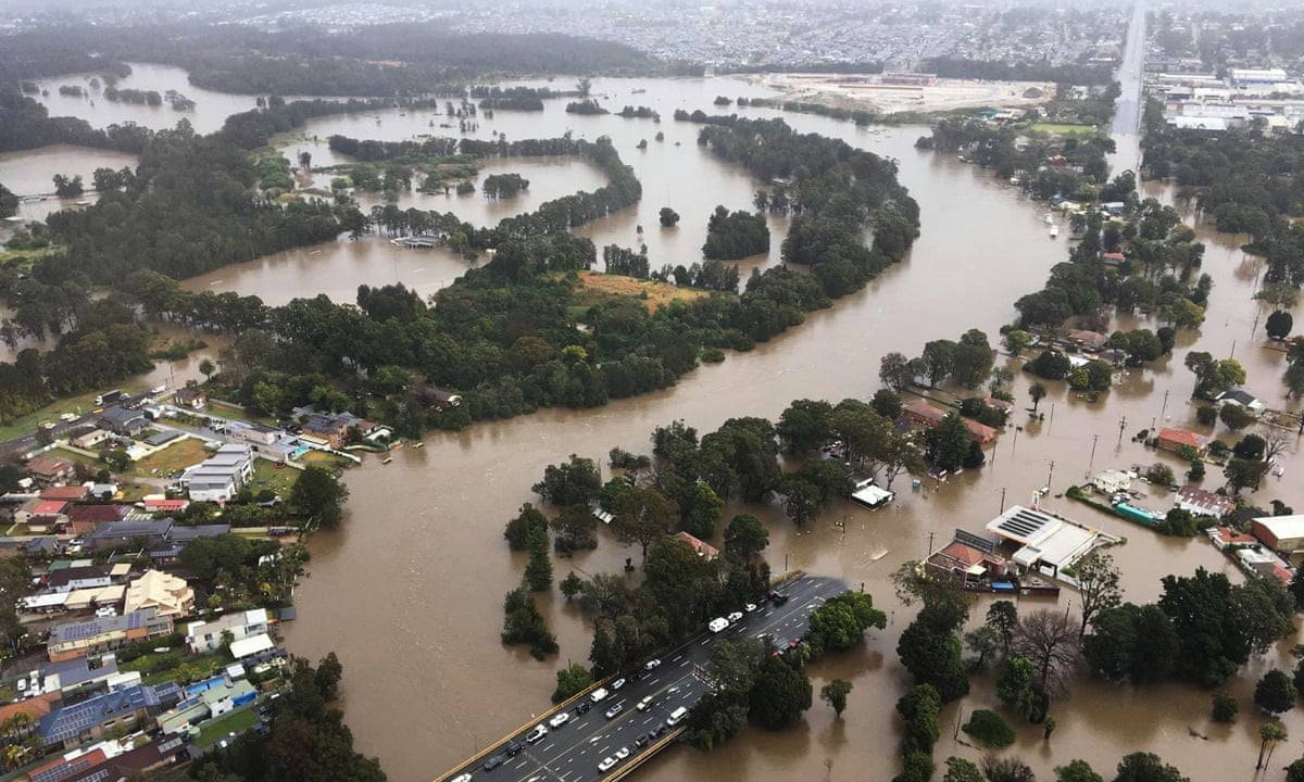 NSW floods: thousands evacuated from rising waters as Sydney braces for more wild weather | New South Wales | The Guardian