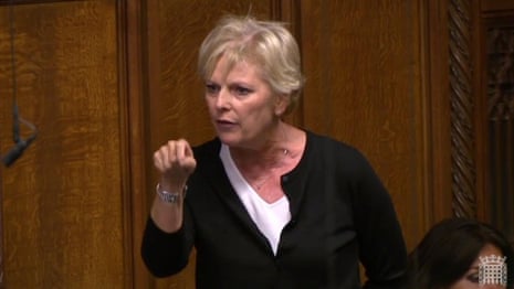 Anti-Brexit Tory MP Anna Soubry asks: who runs the country? – video 