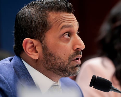 ट्रम्प ने पुष्टि की कि वह ईरान पर युद्ध के वित्तपोषण के लिए कांग्रेस से 200 अरब डॉलर की मांग करेंगे, उन्होंने इसे ‘भुगतान करने के लिए एक छोटी सी कीमत’ बताया – अमेरिकी राजनीति लाइव