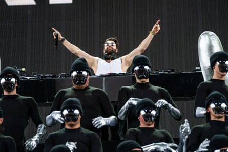 Alok performing at Coachella 2025.