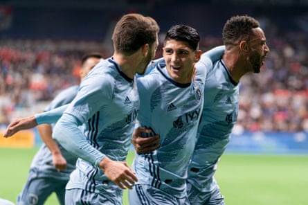 Alan Pulido
