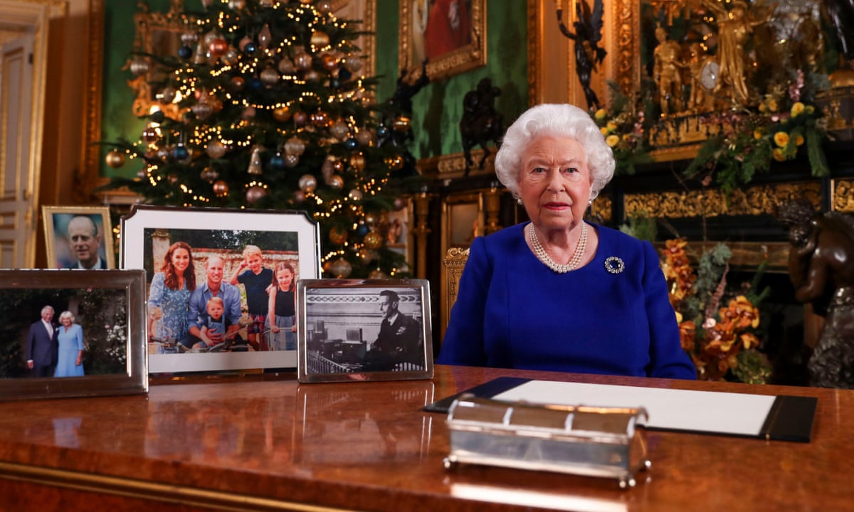 Queens Christmas Lunch 2021 Alexa To Summon The Queen As Amazon Echo Airs Christmas Broadcast Amazon Alexa The Guardian Queens Christmas Lunch 2021 Alexa To Summon The Queen As Amazon Echo Airs Christmas Broadcast Amazon Alexa The Guardian