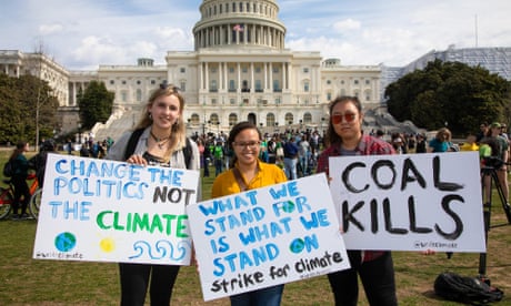 Students at US universities file legal complaints over fossil fuel investments