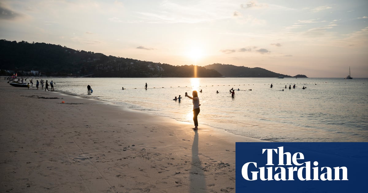 Thailand's empty beach resorts hope vaccines will put them back in the sun