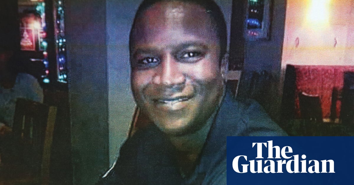 Sheku Bayoh: police error meant family could not say goodbye, says sister