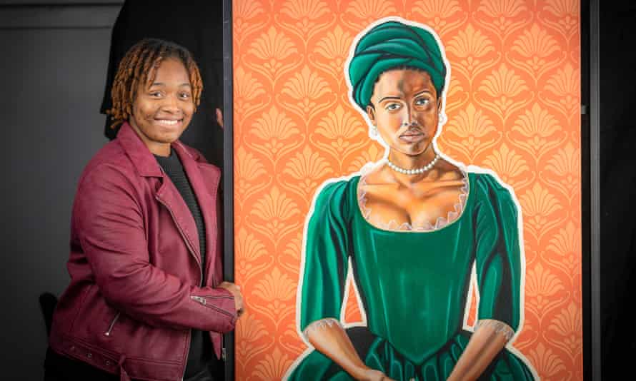 Mikéla Henry-Lowe with her portrait of Dido Belle.