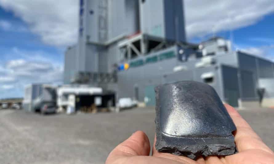 A piece of iron produced as part of the green steelmaking process.