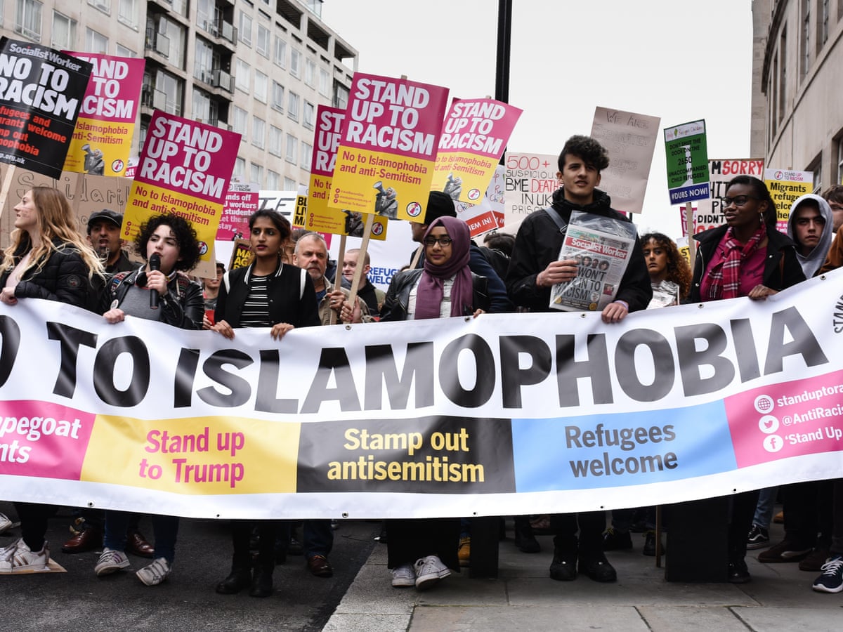 Third of Britons believe Islam threatens British way of life, says report | Islam | The Guardian