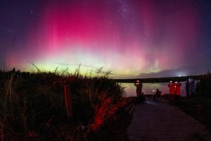 Aurora Australis glows on the horizon over Lake Ellesmere in Lincoln