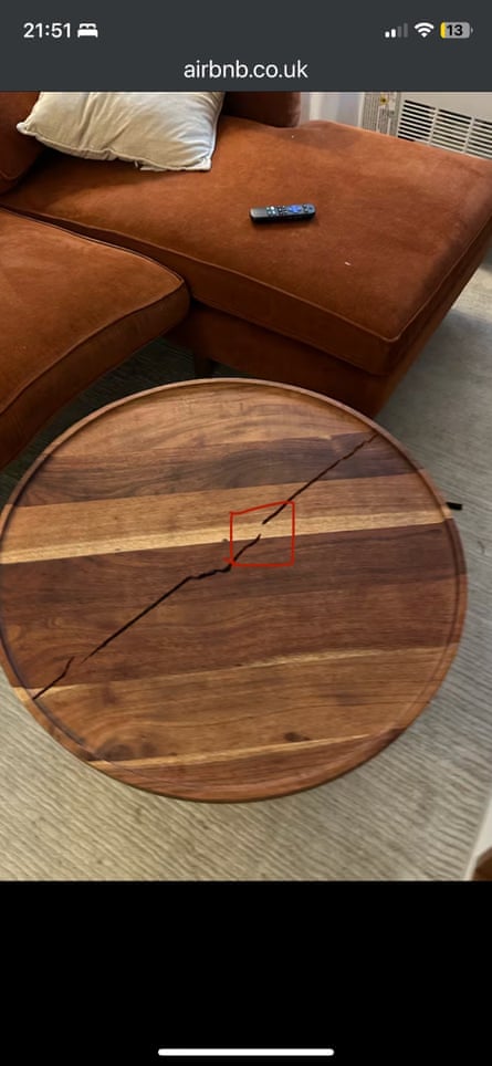 Picture of the allegedly âcracked tableâ in the New York apartment.