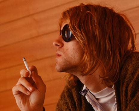 did kurt cobain smoke cigarettes smokin' Unofficial compiled list of Kurt Cobain's fave smokes: Winston 100 Lights Marlboro Lights American Spirit menthol Benson and Hedges Merit Ultra Lights Camel Lights Chesterfield Lights and he Kurt Donald Cobain (February 20,