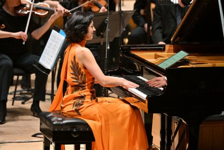 Alexandra Dariescu plays piano.