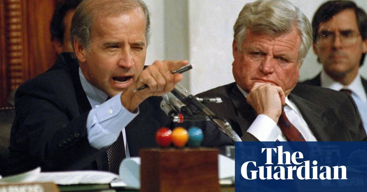 Joe Biden S Non Apology To Anita Hill Casts Long Shadow Over 2020 Run Joe Biden The Guardian