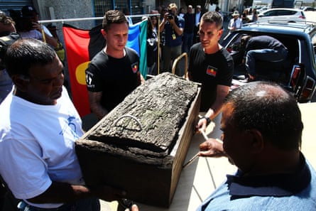 A repatriation ceremony was held outside the National Museum of Australia where the remains of Mungo Man and the bones of 104 ancient ancestors were delivered back to the traditional owners of the Willandra Lakes region.