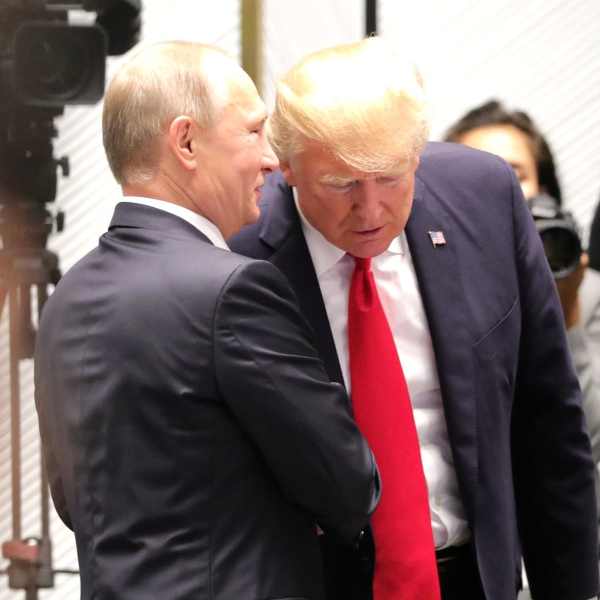 Ex Intelligence Chiefs Trump Is Being Played By Putin And Us Is In Peril Us News The Guardian