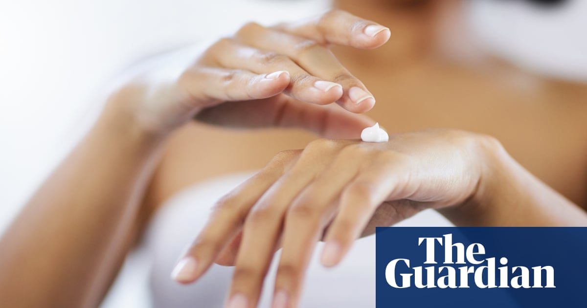 How To Keep Your Hands Clean Without Getting Dry Skin Society