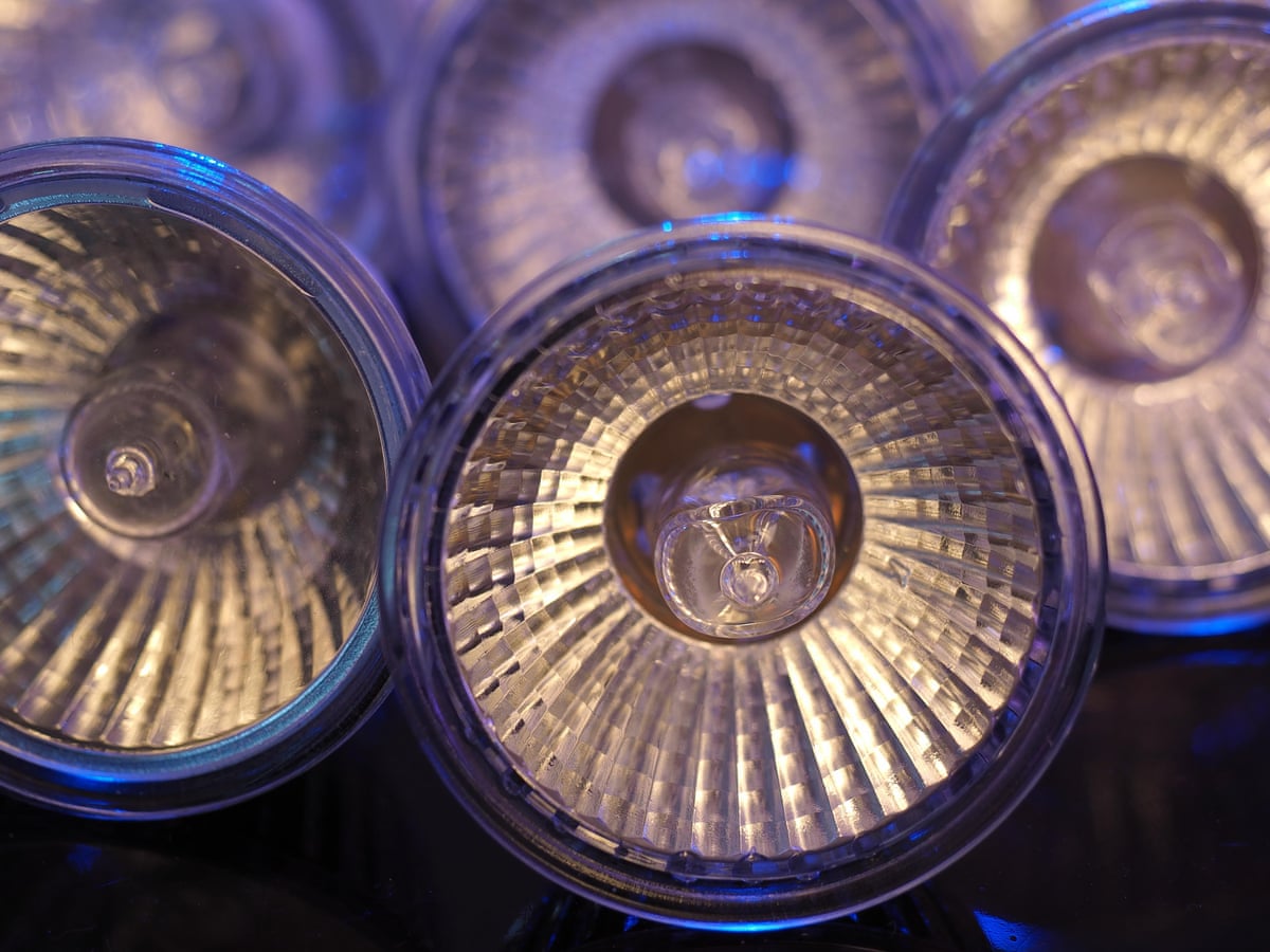 Halogen Light Bulbs Could Disappear From Australian Stores