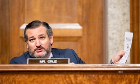 Senator Ted Cruz questions Mark Zuckerberg and Jack Dorsey, CEOs of Facebook and Twitter respectively, on the US Senate judiciary committee in November 2020.
