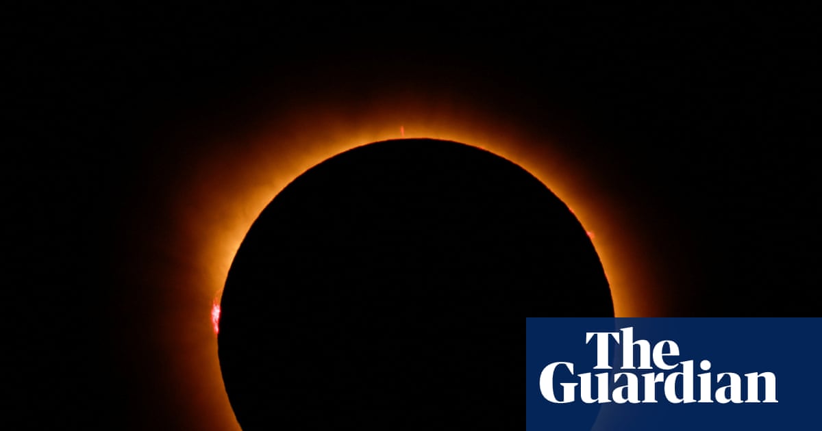 Coalition’s energy rules ‘timebomb’, Trump’s spokeswoman resigns, Europe enjoys solar blackout