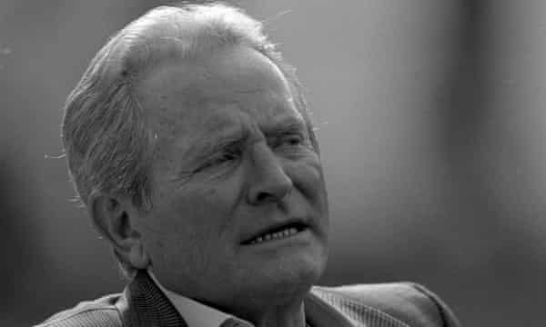 Boniperti in the 1980s, when he oversaw a period of great success at Juventus as president of the club.