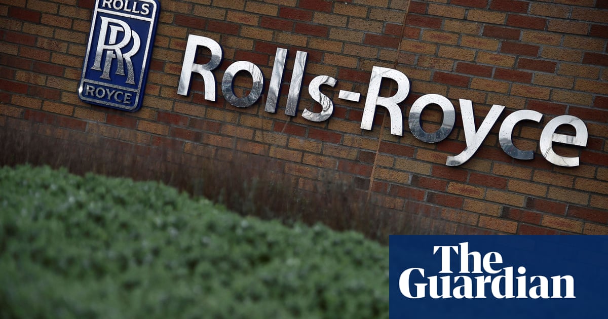 Rolls-Royce share value down £1.5bn after CEO says he will quit